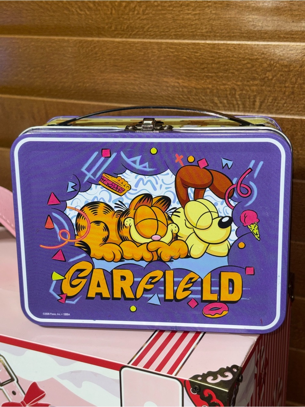 Garfield and Odie mini metal lunchbox